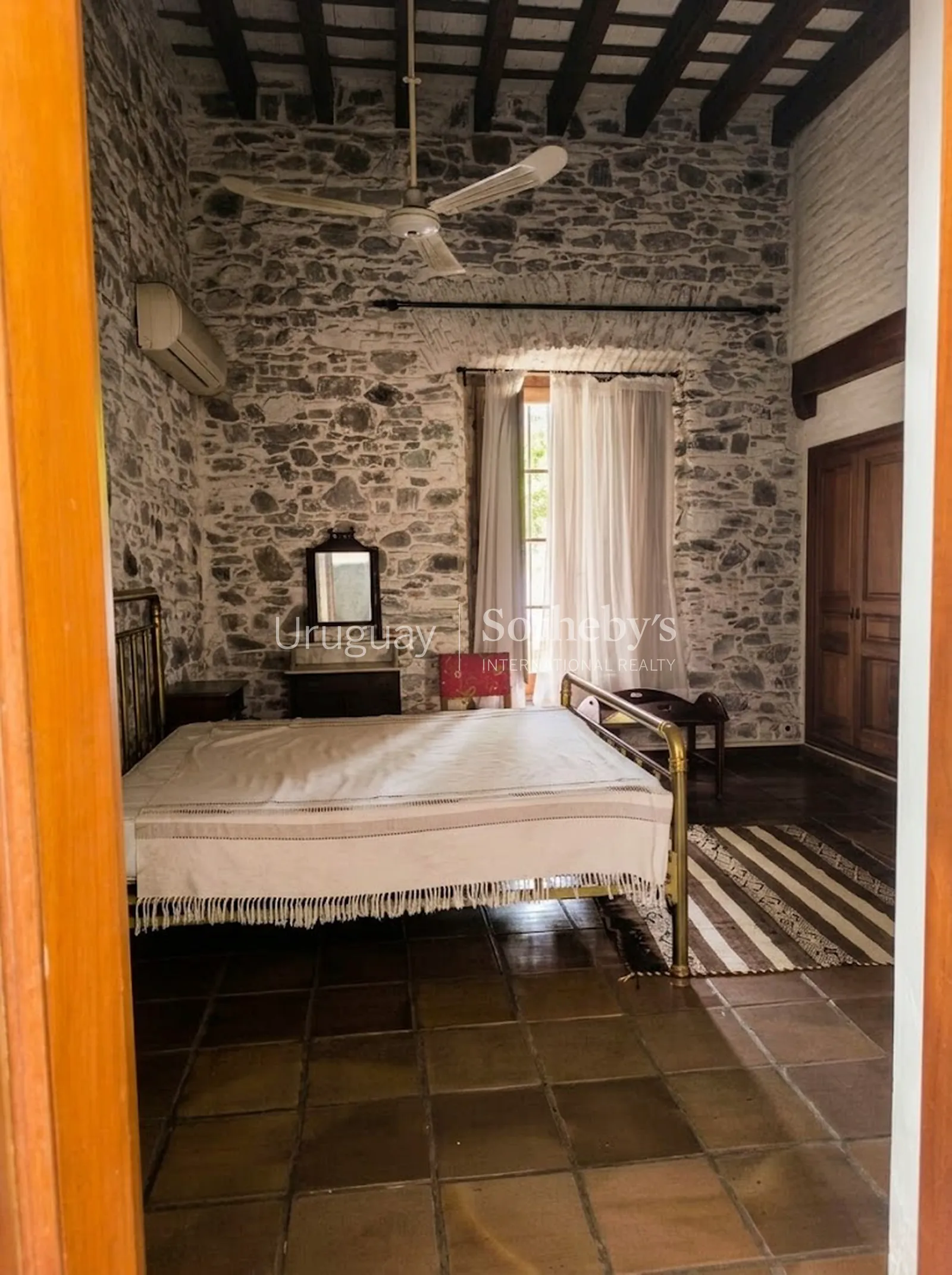 Exclusiva propiedad en el corazón del barrio histórico – foto 12 de 24