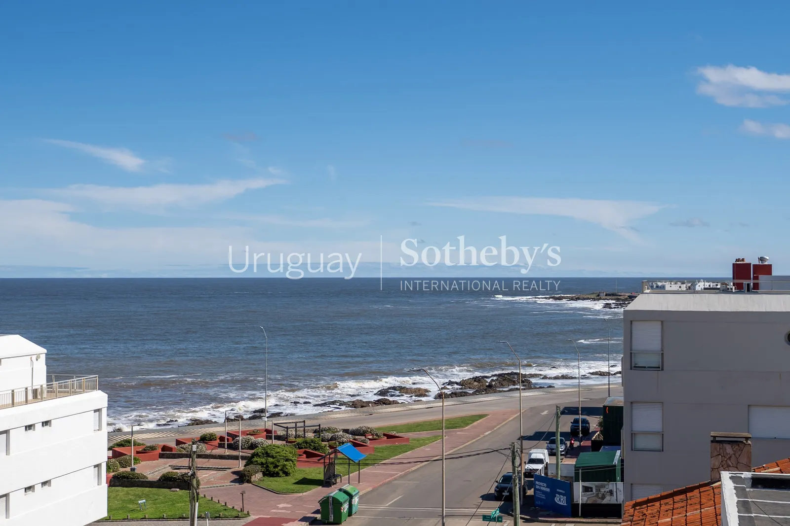 Dúplex con piscina privada y vistas al mar en Península