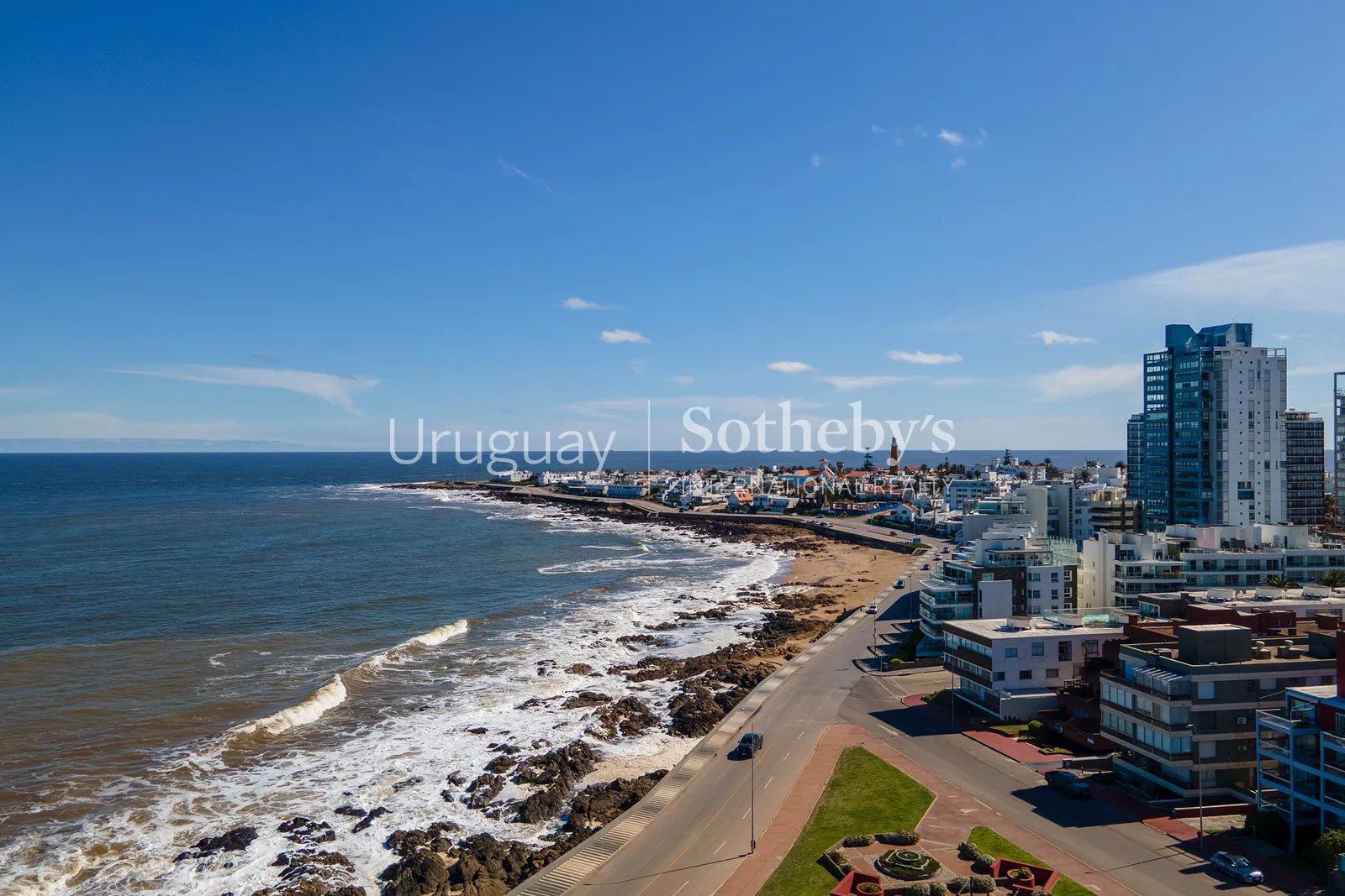 Dúplex con piscina privada y vistas al mar en Península