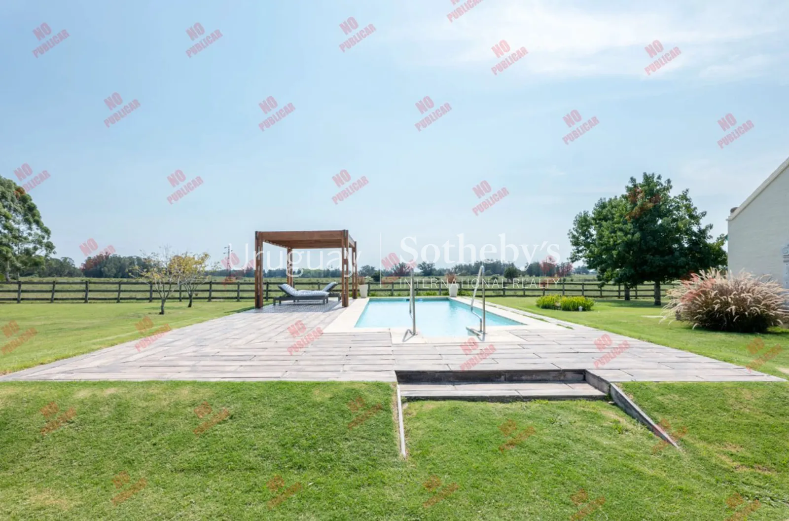 10-hectare farm in Lapataia