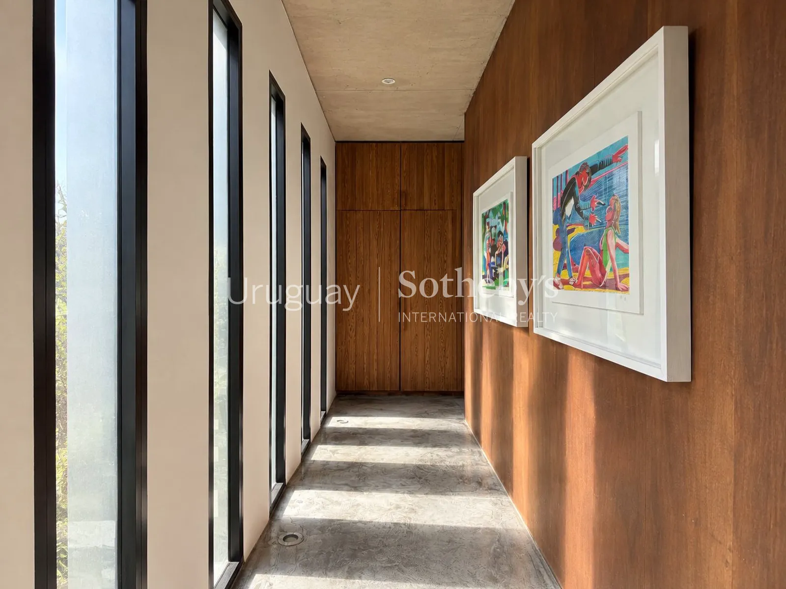 Splendid property in La Barra with sea view