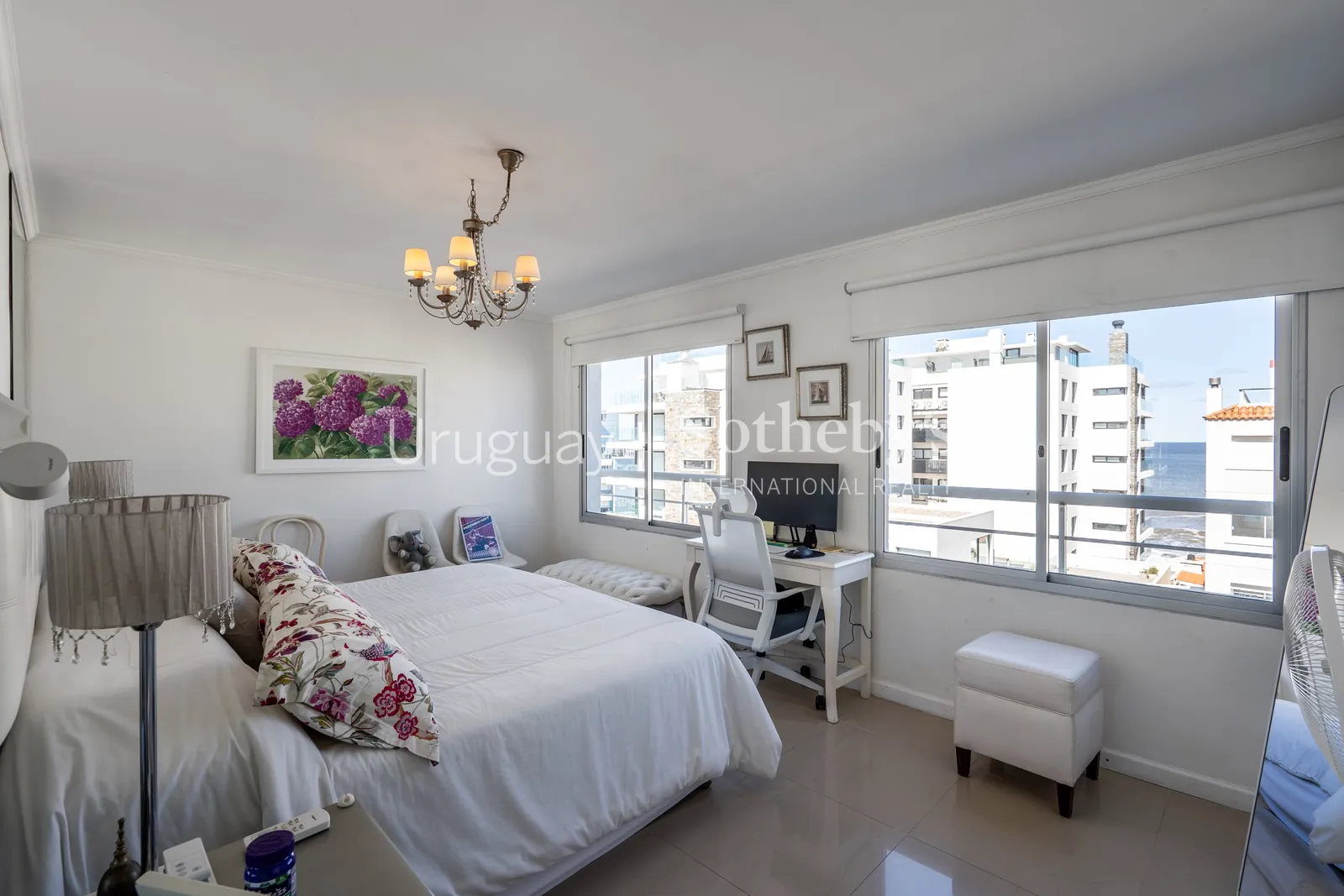 Dúplex con piscina privada y vistas al mar en Península