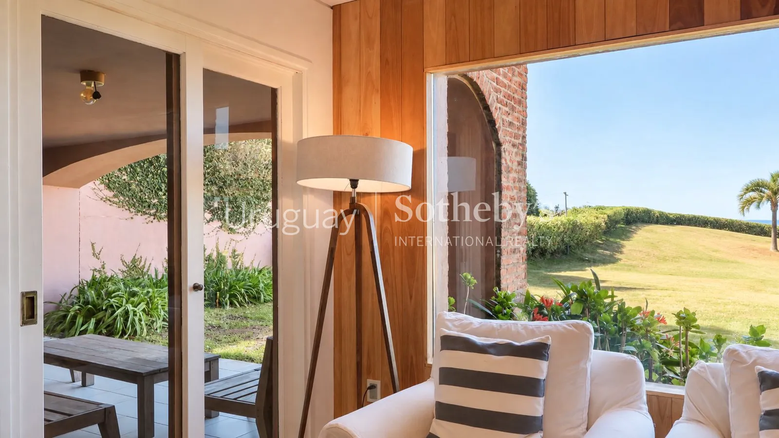 Apartment in Bahia de Manantiales