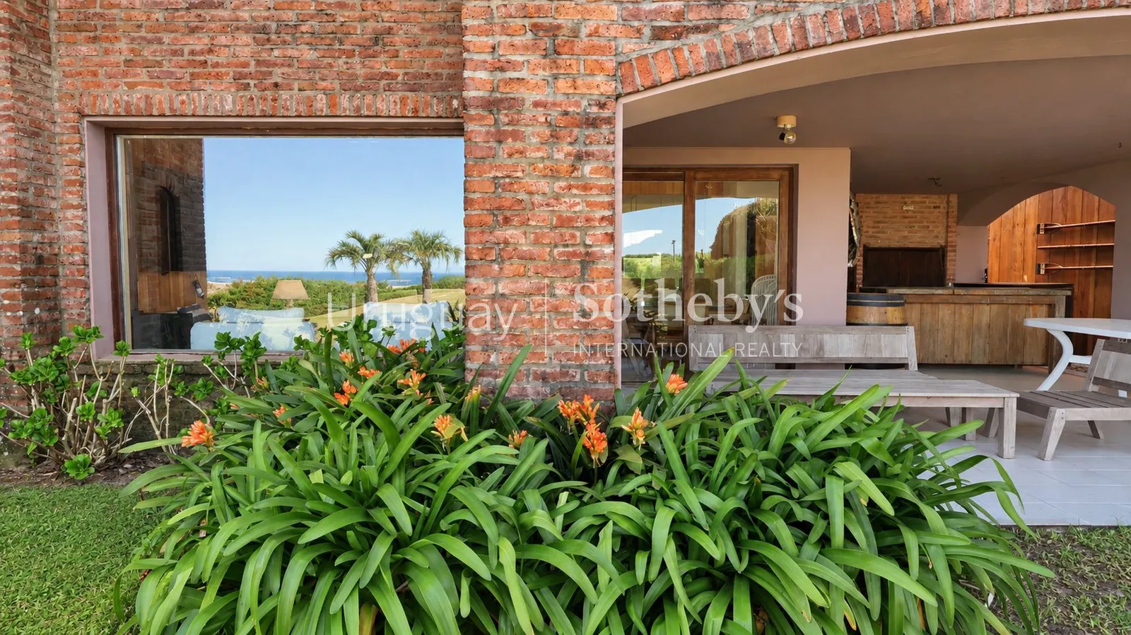 Apartment in Bahia de Manantiales