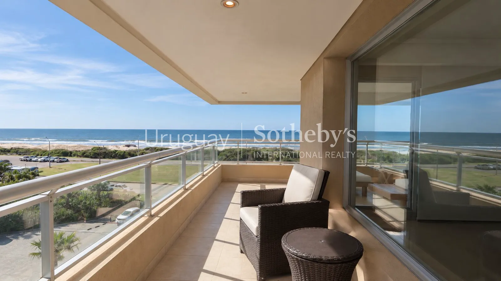 Exclusivo Apartamento Esquinero en Torre Lobos – foto 4 de 28