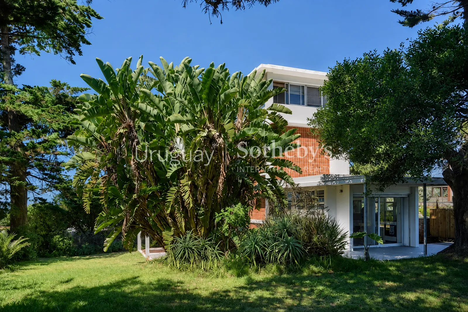 HERMOSA CASA EN VENTA EN ROCHA ANTONIOPOLIS
