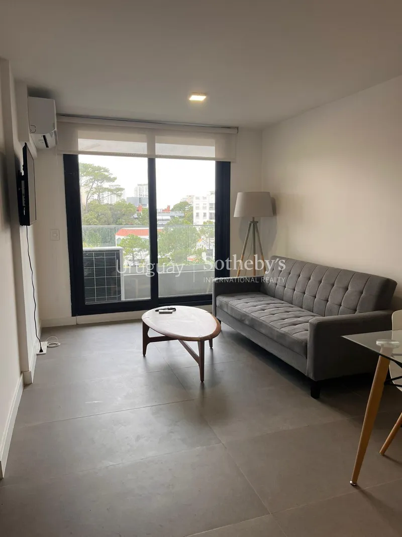 Apartamento 1 dormitorio y medio, Pda. 5, Punta del Este - Playa Mansa