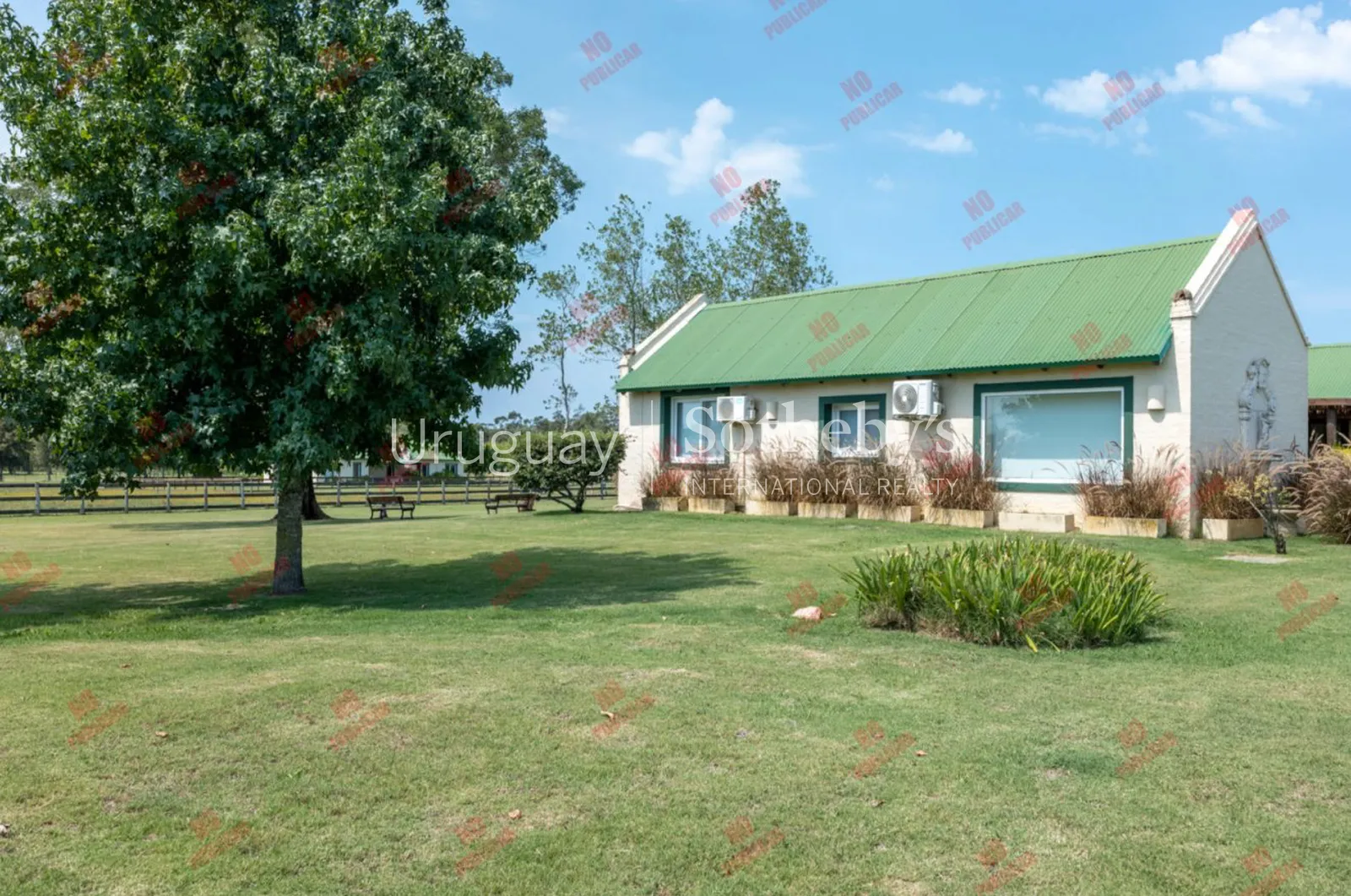 10-hectare farm in Lapataia