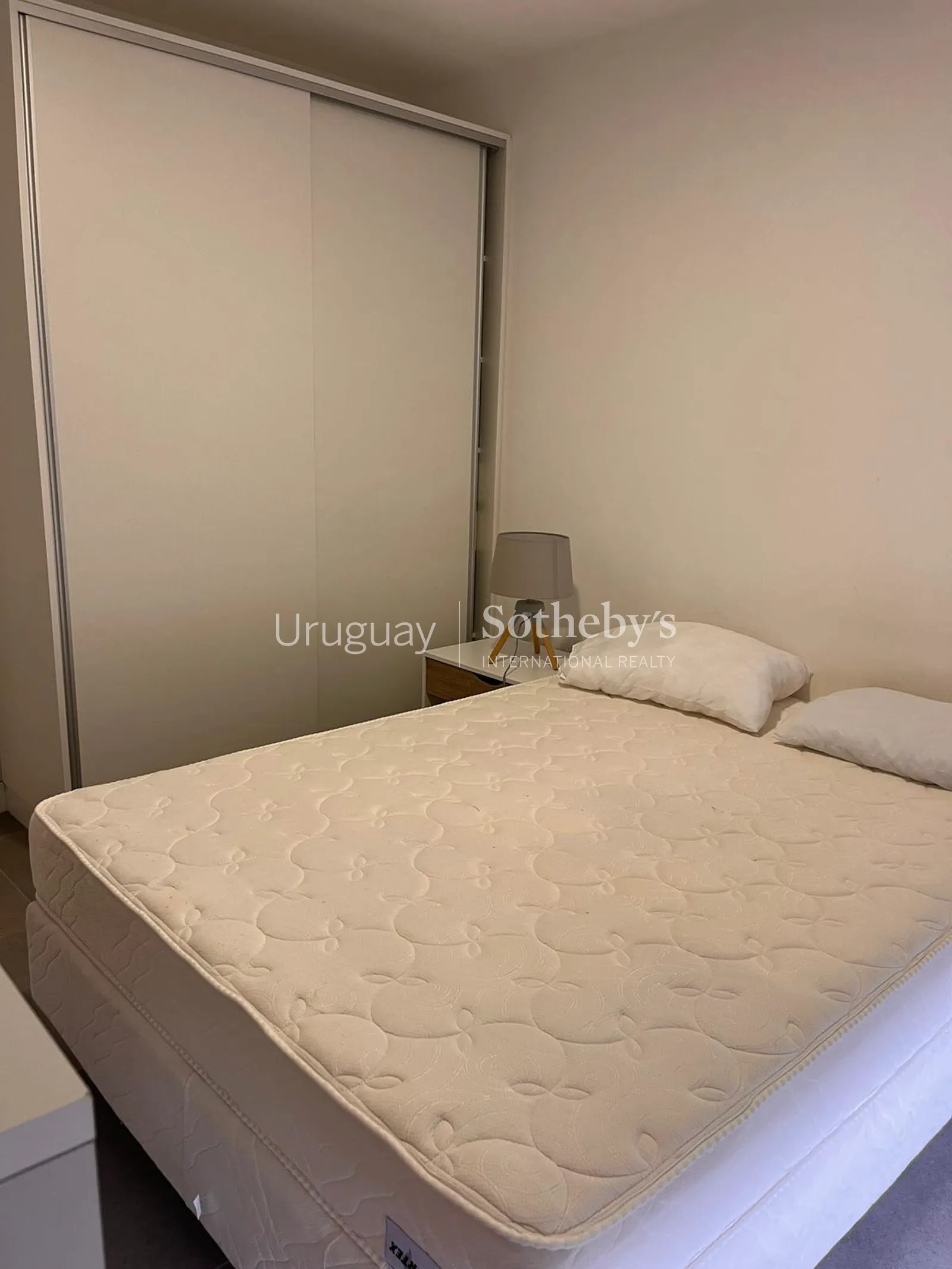 Apartamento 1 dormitorio y medio, Pda. 5, Punta del Este