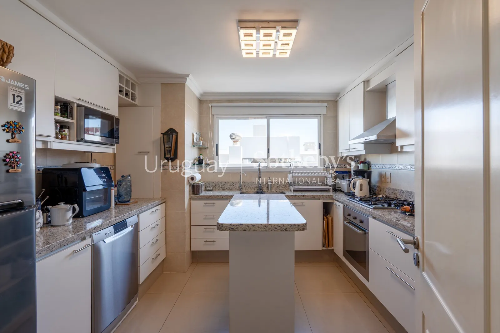 Dúplex con piscina privada y vistas al mar en Península
