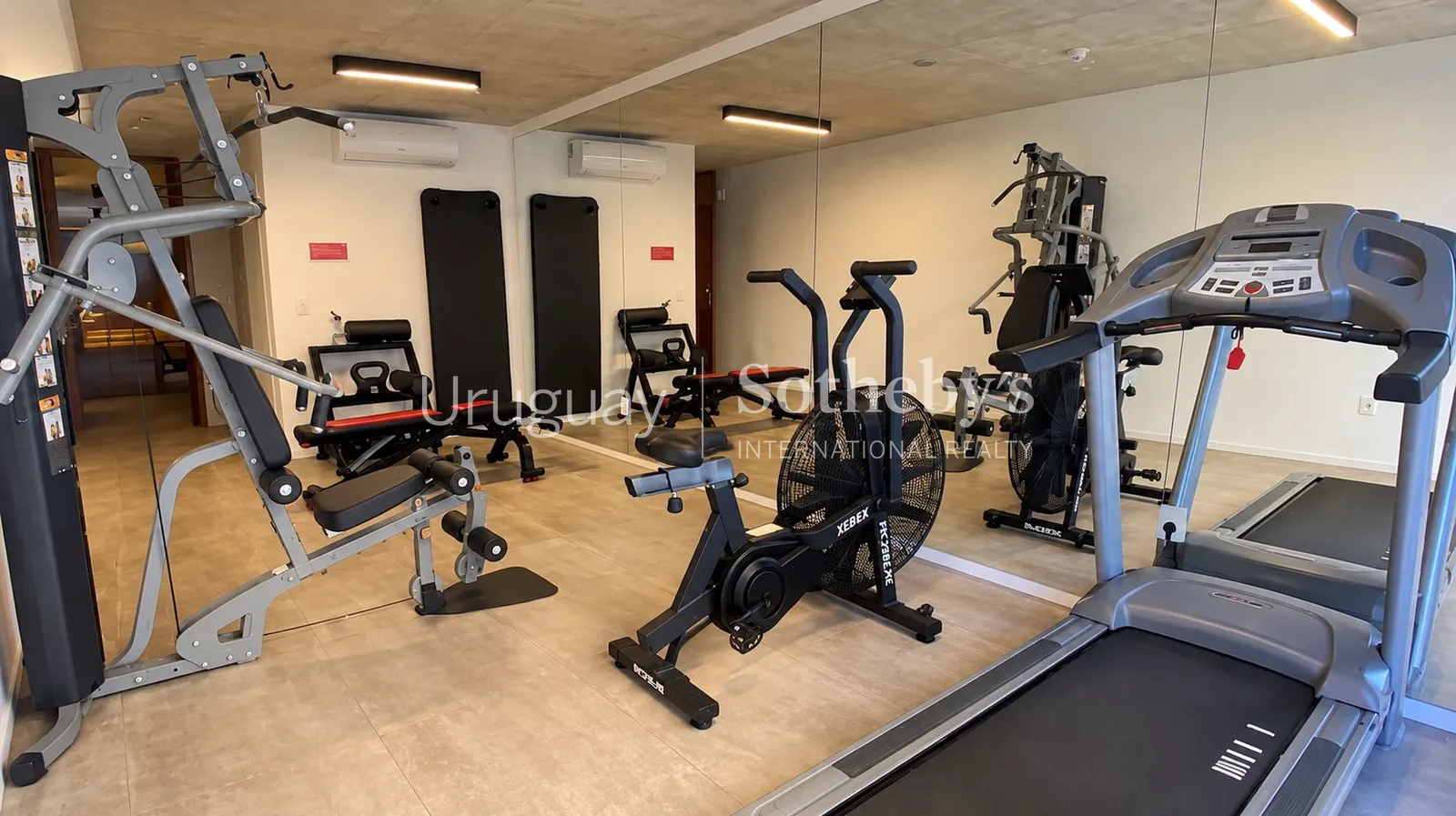 Apartamento con terraza exclusiva – foto 10 de 11
