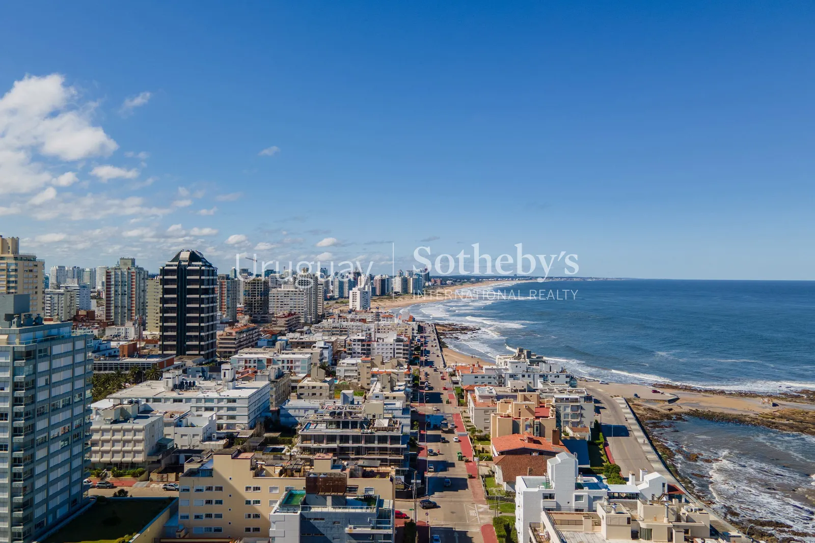 Dúplex con piscina privada y vistas al mar en Península