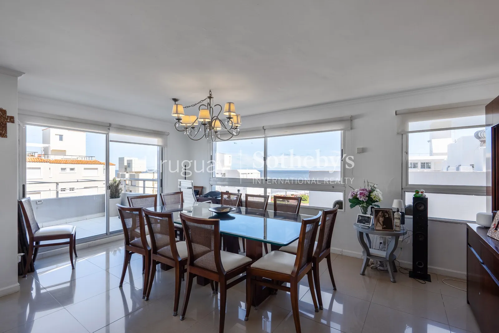 Dúplex con piscina privada y vistas al mar en Península