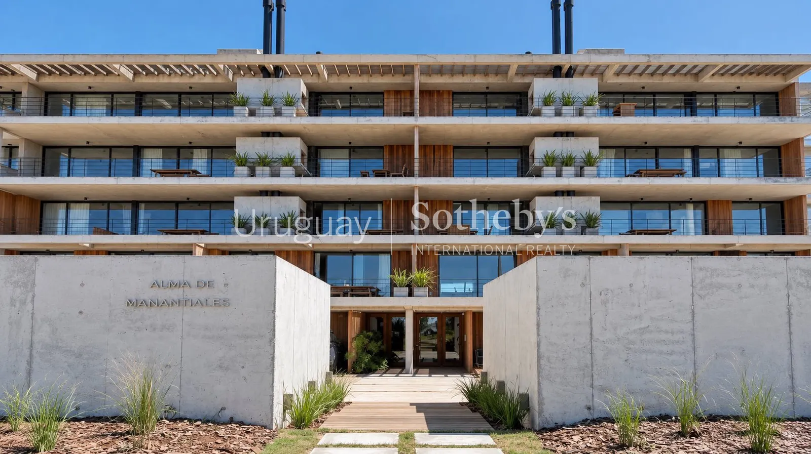 Apartamento con terraza exclusiva – foto 7 de 11