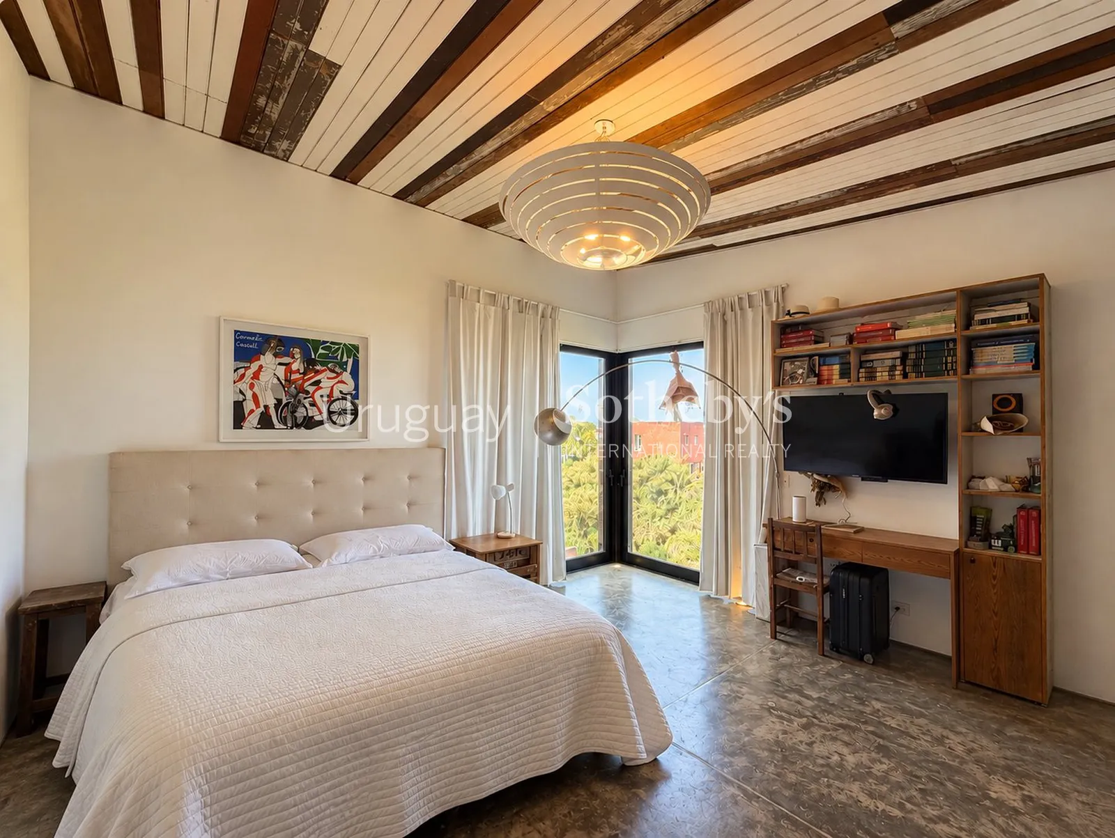 Splendid property in La Barra with sea view