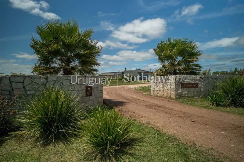 A nature and comfort retreat in the heart of the Uruguayan countryside. - Treinta y Tres