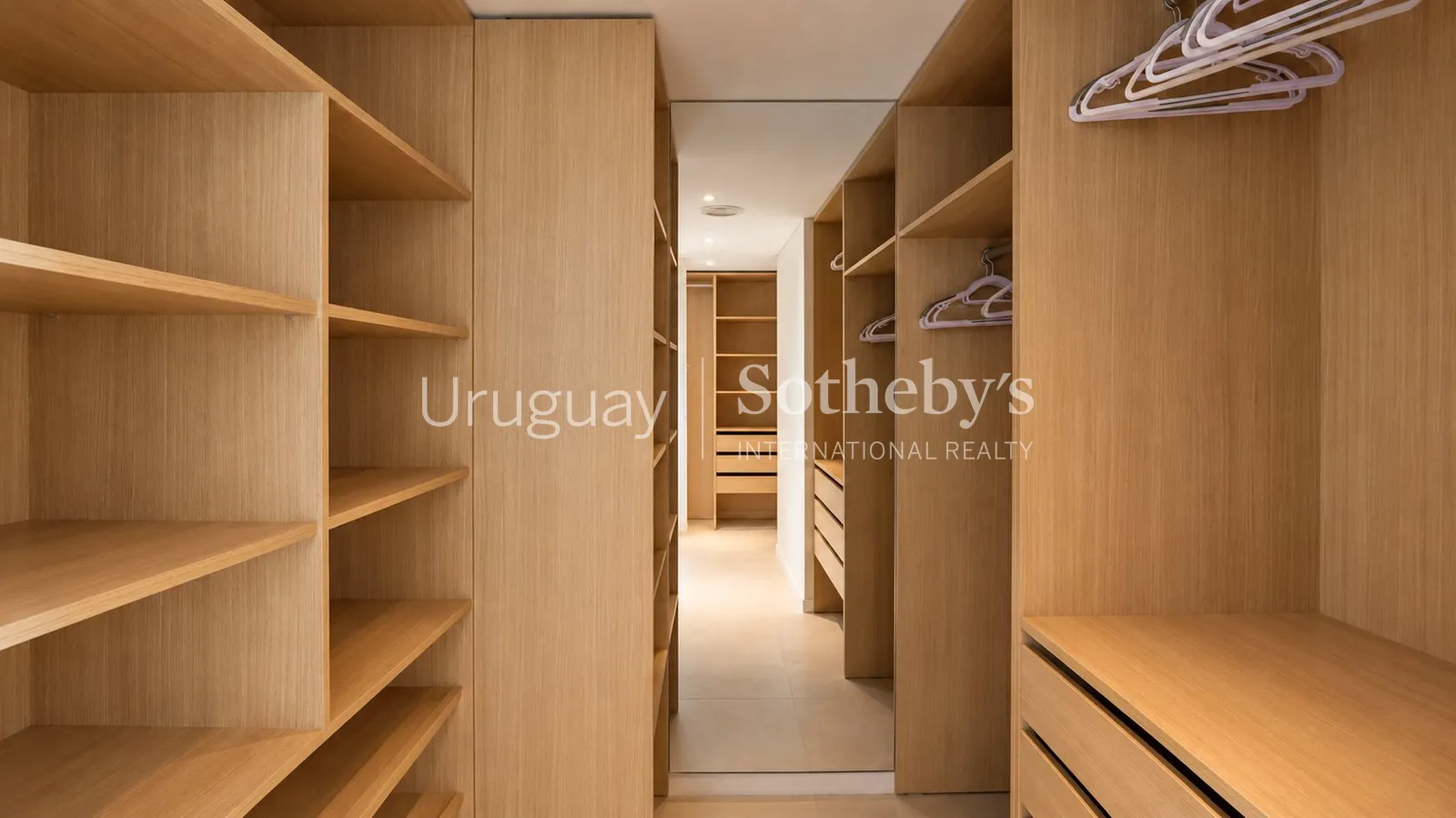 Exclusivo Apartamento Frente ao Mar em Manantiales – foto 21 de 32