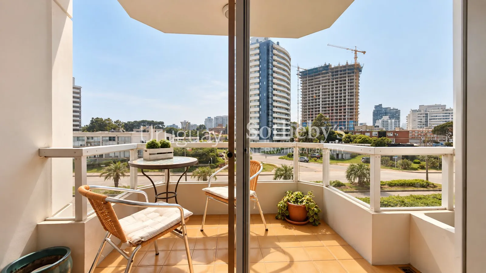 Marina Tower I | Comfort and strategic location – photo 13 of 14