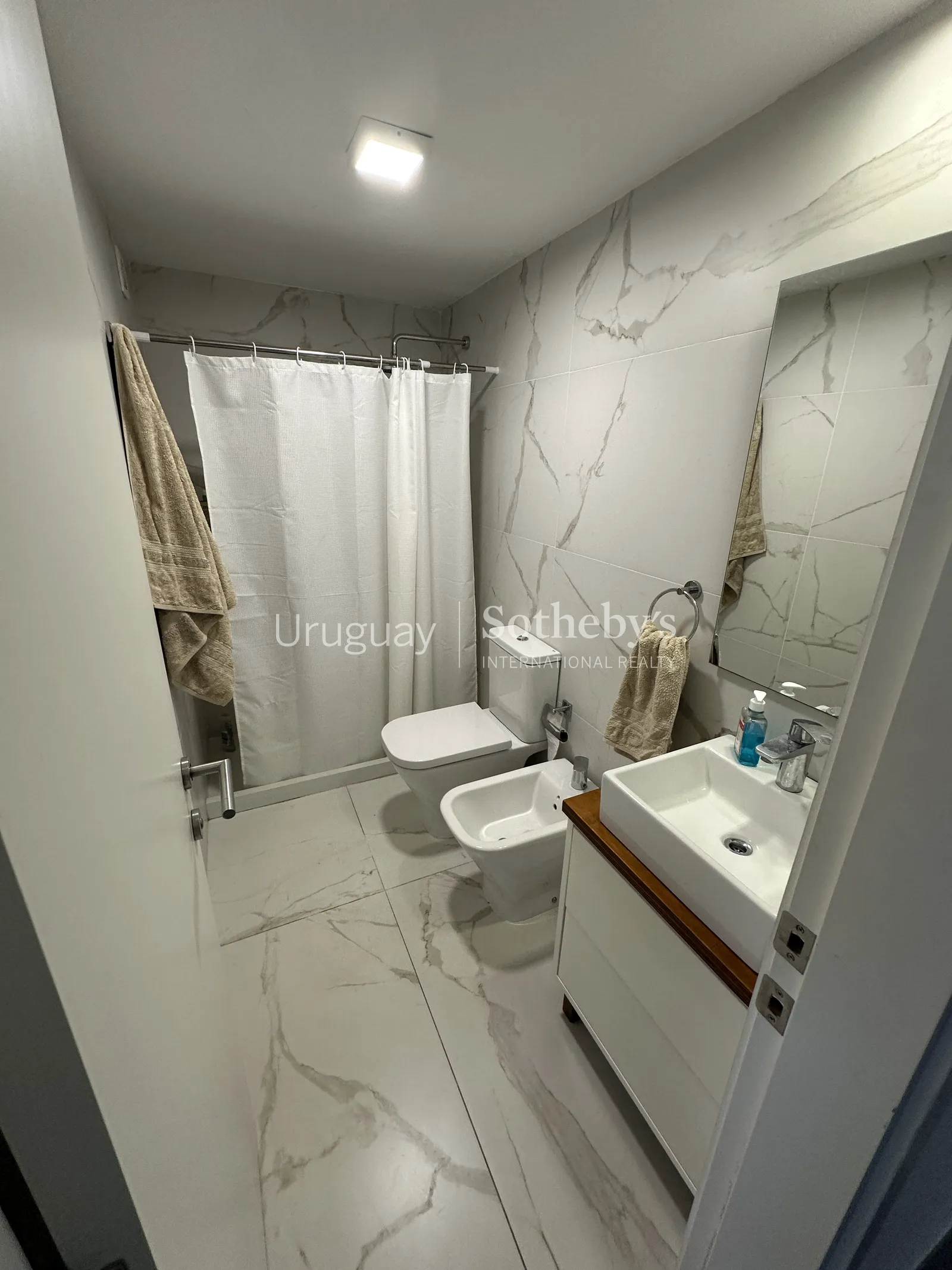 Apartamento 2 dormitorios 2 baños , Punta del Este