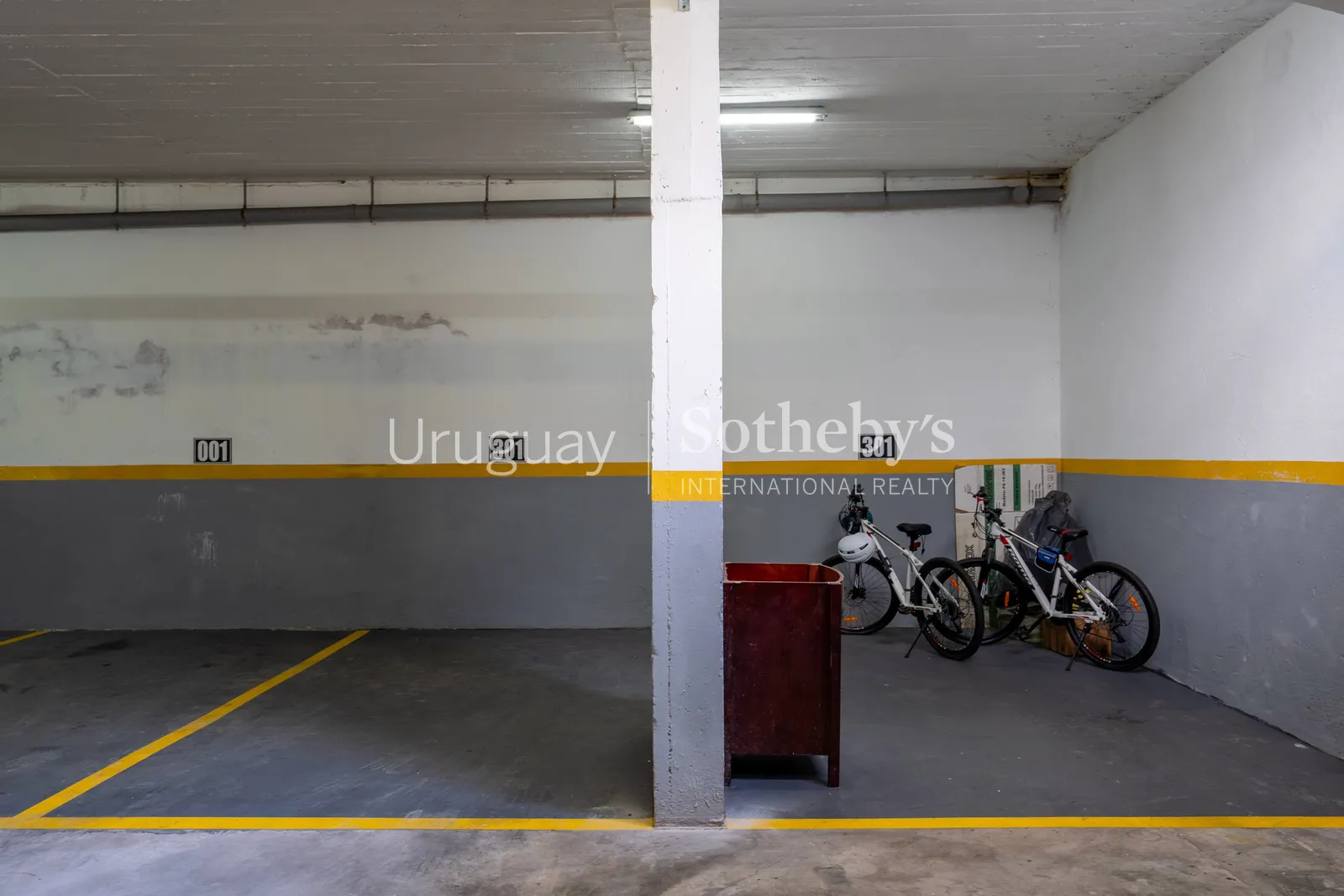 Dúplex con piscina privada y vistas al mar en Península