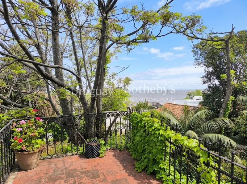 Exclusiva propiedad en el corazón del barrio histórico - Colonia del Sacramento