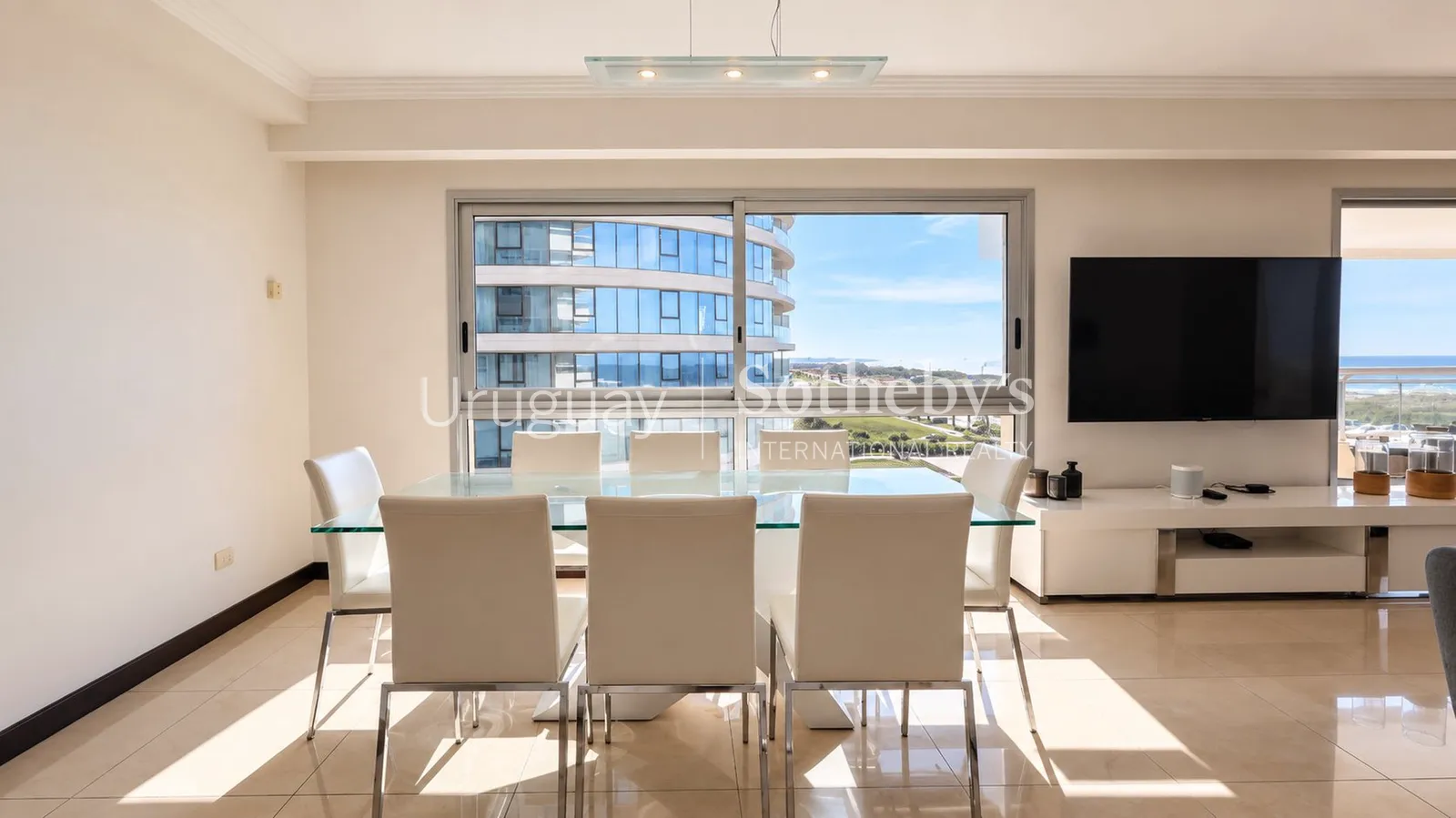 Exclusivo Apartamento Esquinero en Torre Lobos – foto 11 de 28