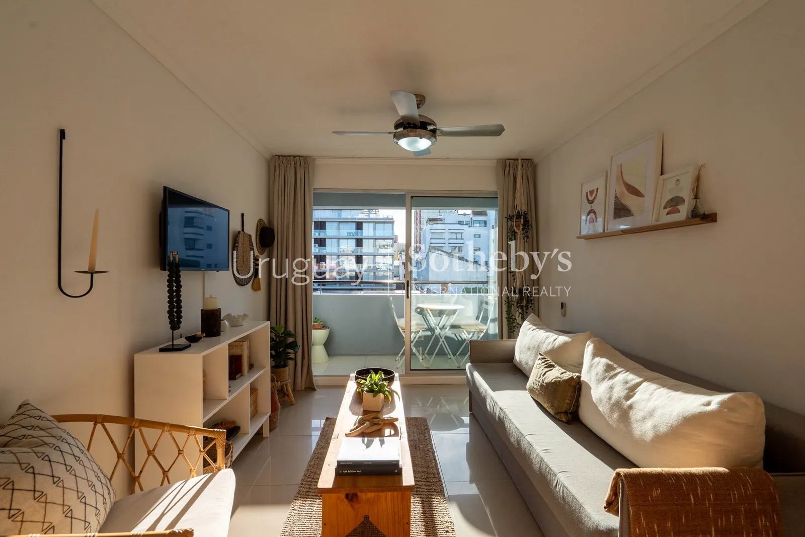 Apartamento de 1 dormitorio y 33 m² en alquiler en Península – foto 2 de 19