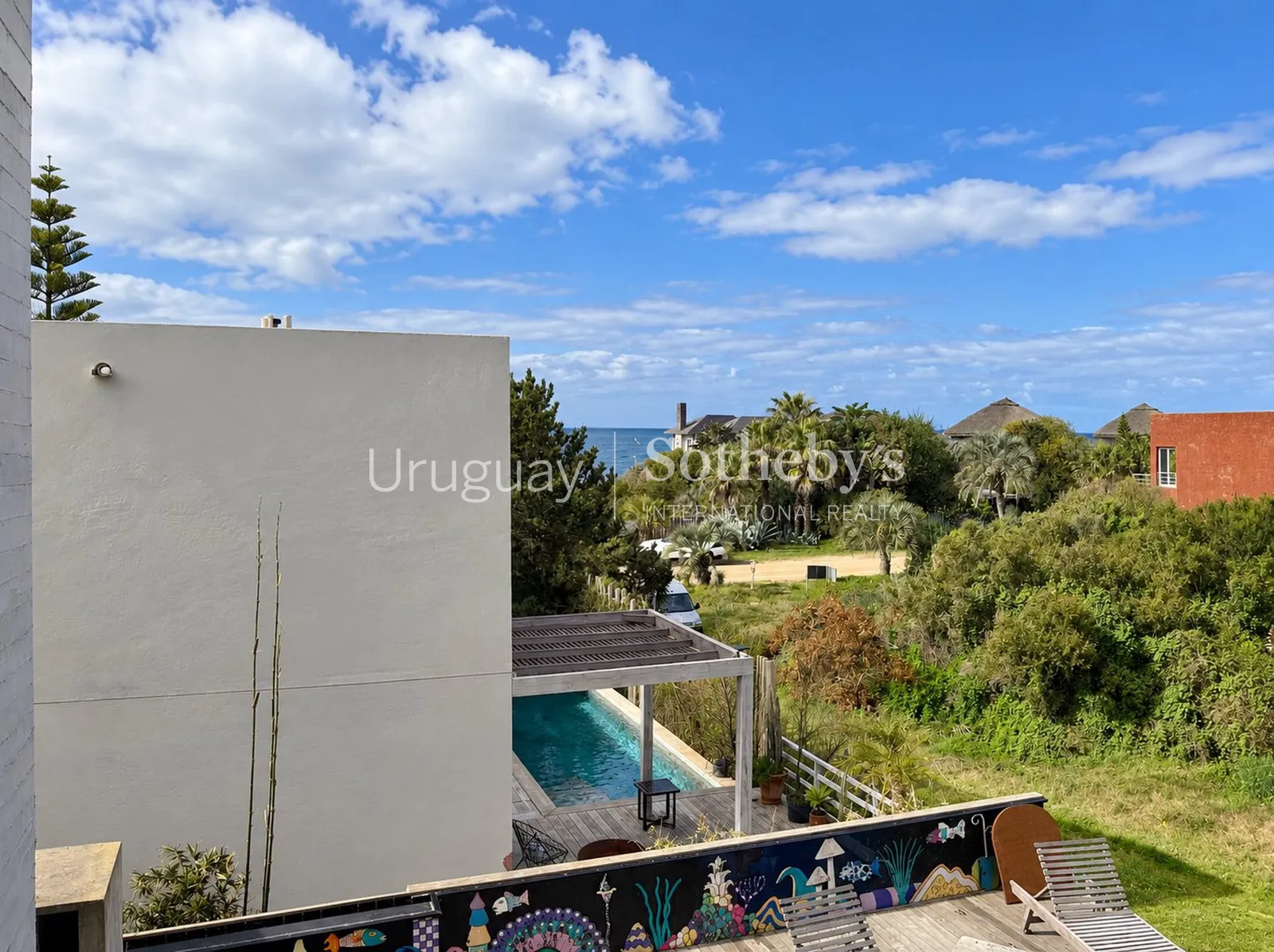 Splendid property in La Barra with sea view