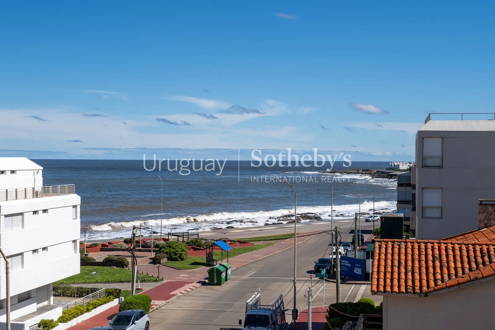 Dúplex con piscina privada y vistas al mar en Península